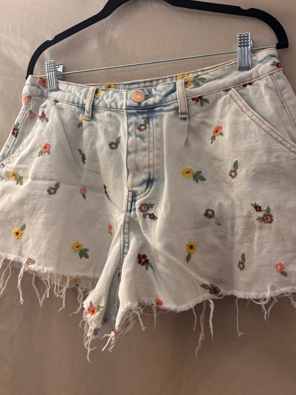 Short/Top Set - Picture 4 of 5